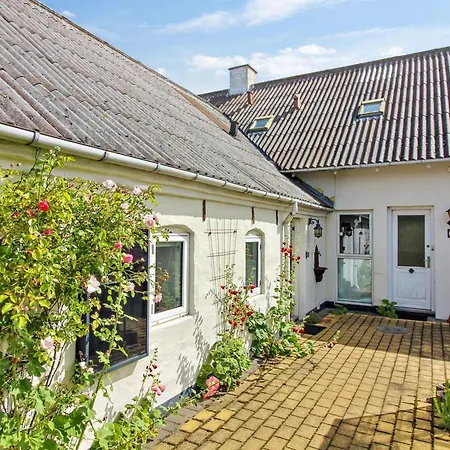 Gaesling - 1-6km From The Sea In Nw Jutland By Interhome Apartment Skagen