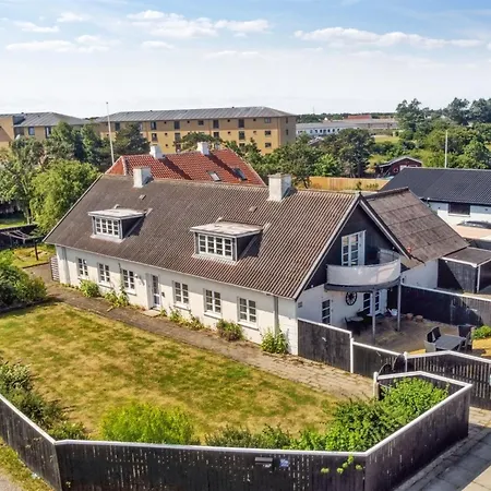 Gaesling - 1-6km From The Sea By Interhome